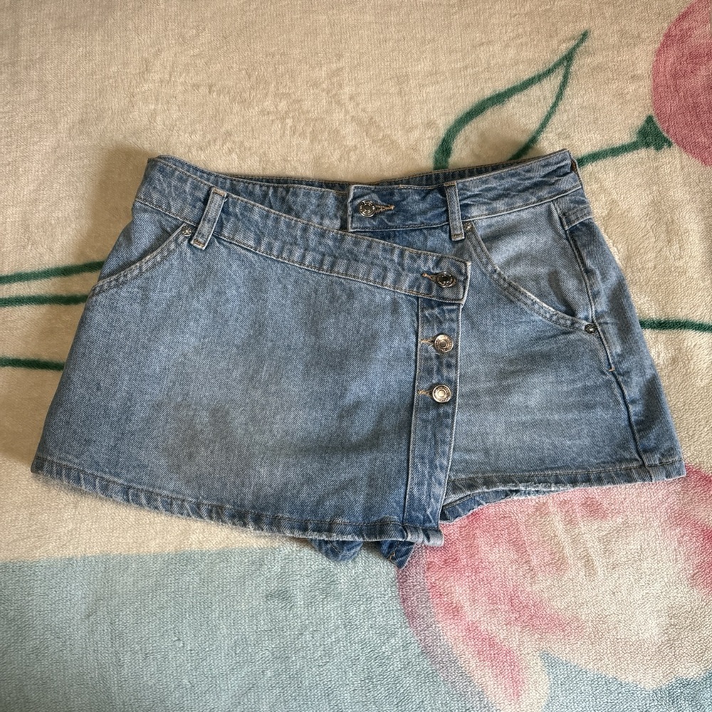 Free People aysmettrical Jean mini skort